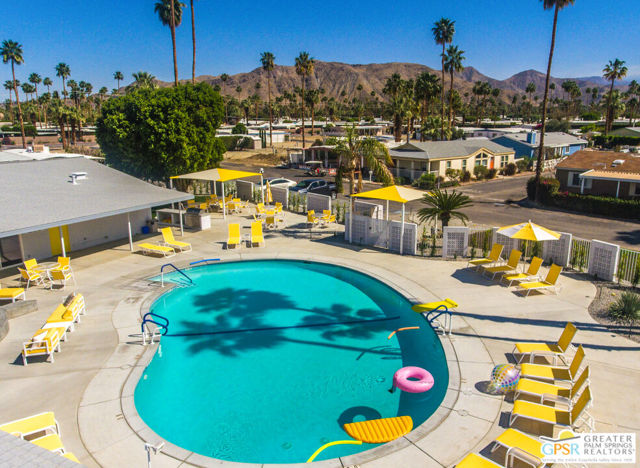 112 Pali Drive, Palm Springs CA: https://media.crmls.org/mediaz/8e11052d-f752-479b-85ab-a218269aa2a7.jpg