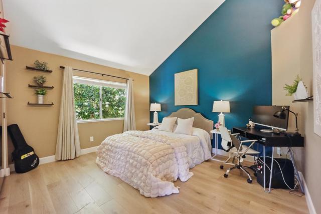 3239 Pinot Blanc Way, San Jose CA: https://media.crmls.org/mediaz/8e11107c-c43d-4c6f-813f-5d868eafa0a3.jpg
