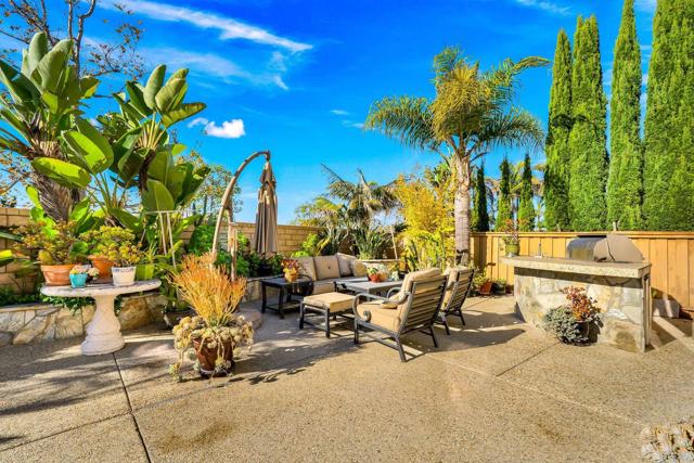 Detail Gallery Image 40 of 52 For 5273 Greenwillow Ln, San Diego,  CA 92130 - 5 Beds | 5/1 Baths