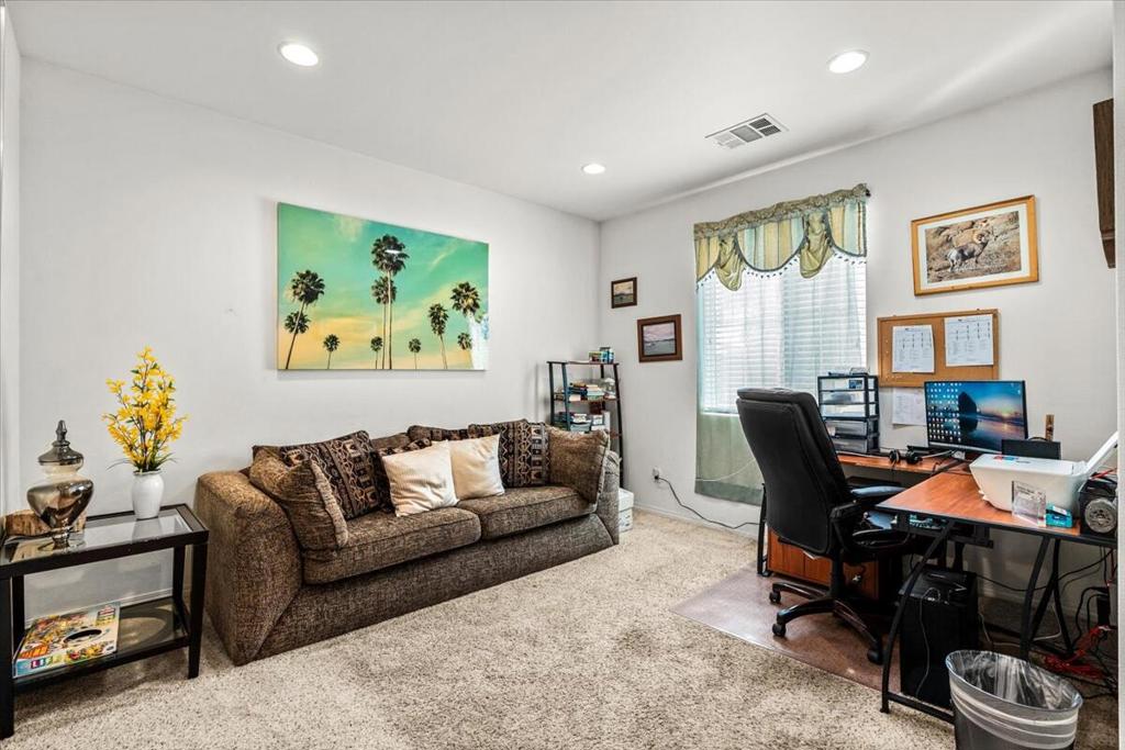 MLS #219138329DA image #3