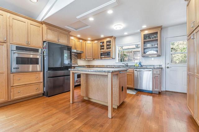 276 San Benito Road, Brisbane CA: https://media.crmls.org/mediaz/8e14bf90-8adc-44c3-b339-802229b19f78.jpg