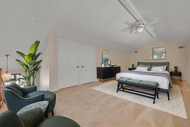 15235 Crestview Ct, Poway CA: https://media.crmls.org/mediaz/8e152e7c-83bb-422a-95a1-3e8f1b9d7099.jpg