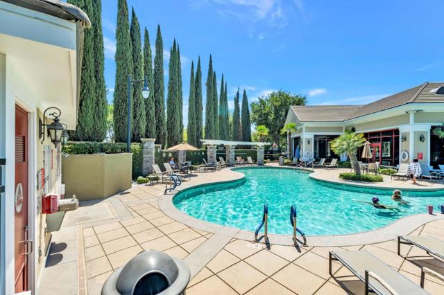 2491 Redbud Way, Manteca CA: https://media.crmls.org/mediaz/8e160053-cadc-482b-be0a-ac2cd2e2fa05.jpg