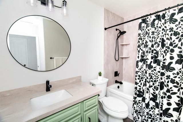 23912 Benito Way, Ramona CA: https://media.crmls.org/mediaz/8e162321-bc65-4f2b-a079-488355afc323.jpg