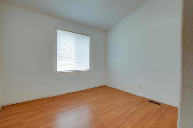 9345 Prunedale South Road, Salinas CA: https://media.crmls.org/mediaz/8e183c98-4ba8-4745-8524-803c336b173e.jpg