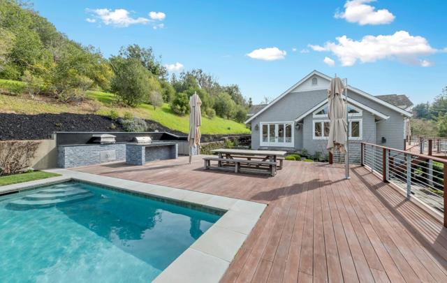 3 Vintage Court, Woodside CA: https://media.crmls.org/mediaz/8e18ffd4-a156-456c-a59c-5a0980d6f065.jpg