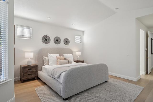 1221 Culet Ranch Rd, Danville CA: https://media.crmls.org/mediaz/8e191574-44f6-404b-aed1-705174138d28.jpg