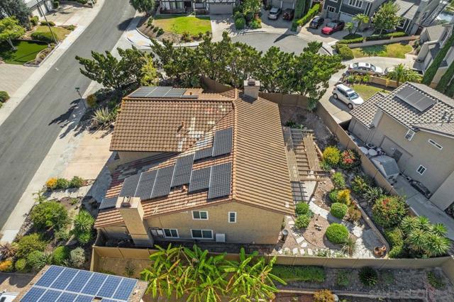 11666 Papagallo Court, San Diego CA: https://media.crmls.org/mediaz/8e1a2763-6252-4a1d-ae8f-6780d8249300.jpg