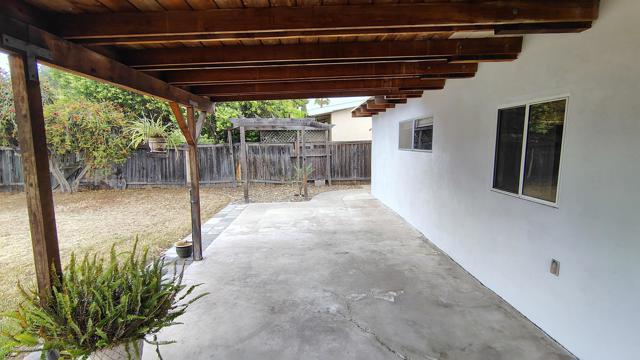 648 Cedar Street, El Cajon CA: https://media.crmls.org/mediaz/8e1a7aa4-fd71-40e0-b675-00a4496b44da.jpg