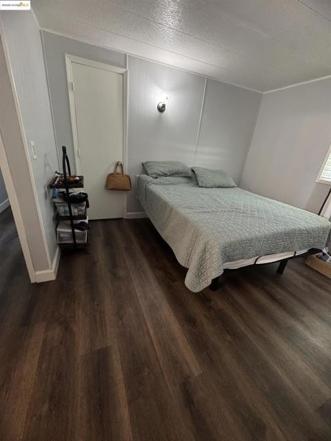 137 Zartop, Oakley CA: https://media.crmls.org/mediaz/8e1ac110-2546-4828-954c-8b6671b14bae.jpg