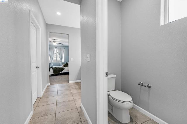 1589 Friendly St, Manteca CA: https://media.crmls.org/mediaz/8e1b937f-bbbf-4a89-b514-8ee6f1464dcd.jpg