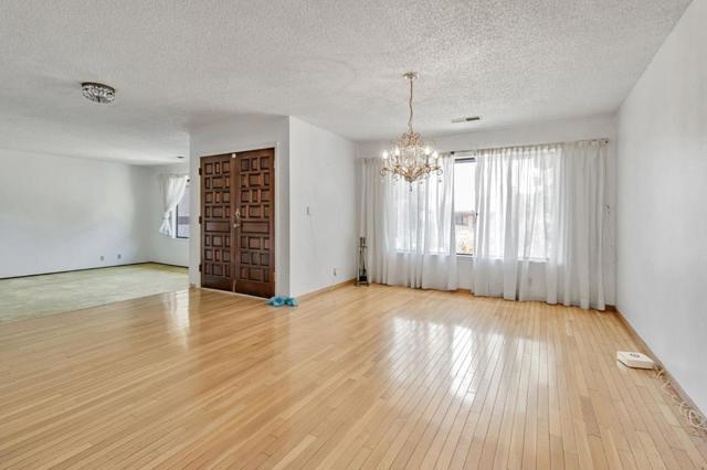 15231 Skyview Drive, San Jose CA: https://media.crmls.org/mediaz/8e1b98dd-781f-4519-8c8a-14df8844f61b.jpg