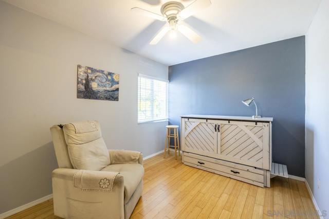 4033 Loma Alta Dr, San Diego CA: https://media.crmls.org/mediaz/8e1c7636-2573-411c-97c3-ad2cb5b4945f.jpg
