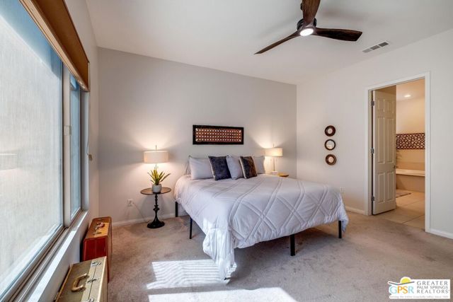 81091 Avenida Colonias, Indio CA: https://media.crmls.org/mediaz/8e1d547b-143b-424a-b6aa-2f130090bdfc.jpg