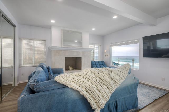 1409 S Pacific Street, Oceanside CA: https://media.crmls.org/mediaz/8e1dbced-092e-4458-8e6b-02d579eb88fd.jpg