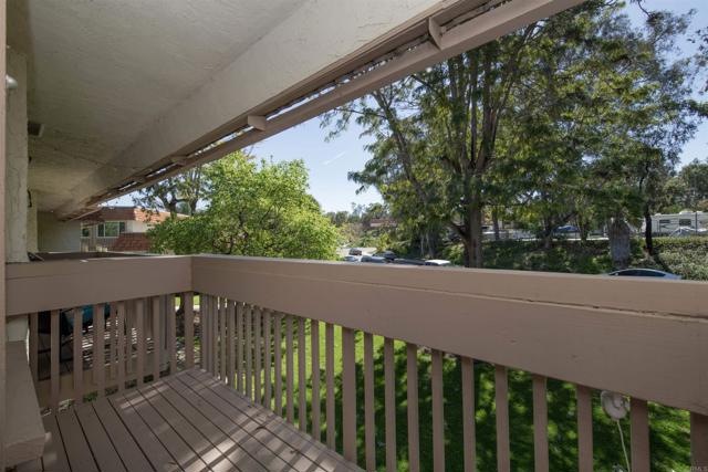 Detail Gallery Image 13 of 19 For 2925 via Libertad, Carlsbad,  CA 92010 - 3 Beds | 2/1 Baths