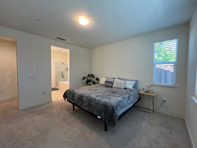 1460 Waterwheel Lane, Hollister CA: https://media.crmls.org/mediaz/8e1f428d-b80d-4f21-a402-8bfbccb5df79.jpg