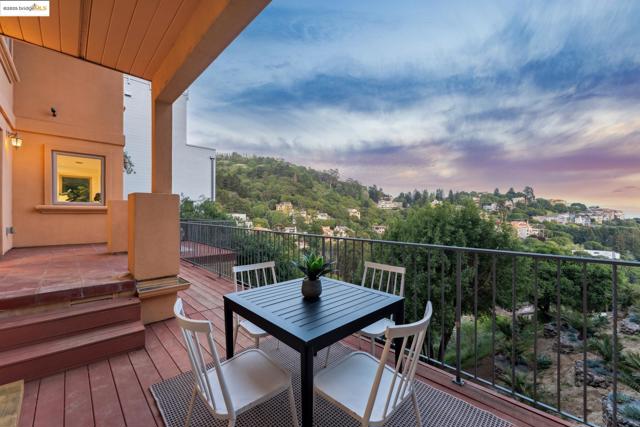 530 Gravatt Dr, Berkeley CA: https://media.crmls.org/mediaz/8e1f7ad5-2b0e-4e06-a669-7f1224e0c5c7.jpg