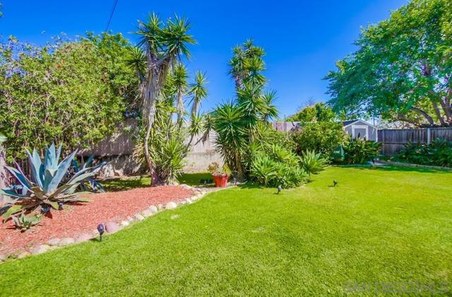 5072 Acuna Street, San Diego CA: https://media.crmls.org/mediaz/8e1fbf6c-de81-4217-aca4-c8cf7dc1f602.jpg