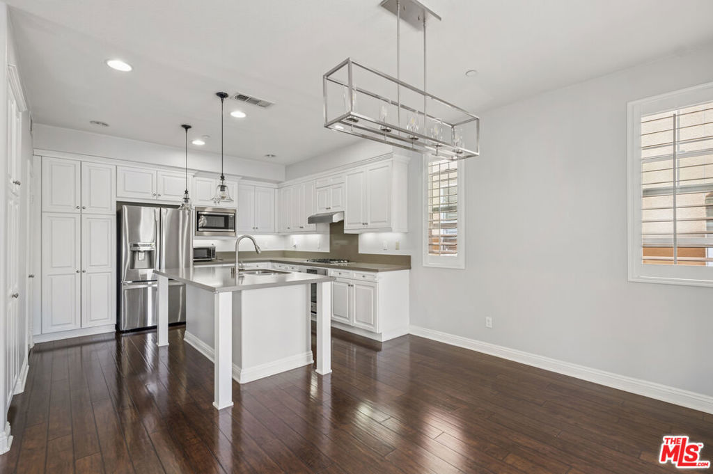 8e20041e Dc1e 4dda 84e7 76ab66da3e10