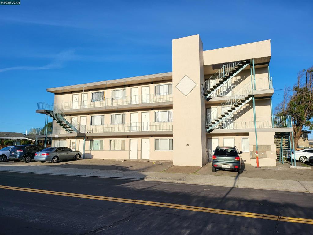 2488 Market Ave