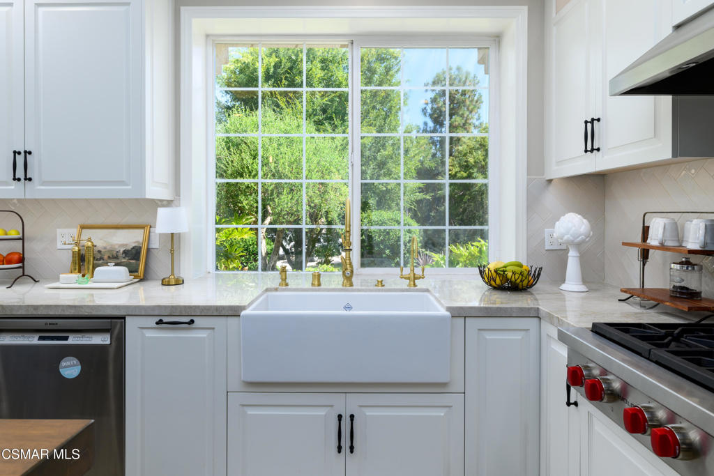 MLS #226002907 image #12