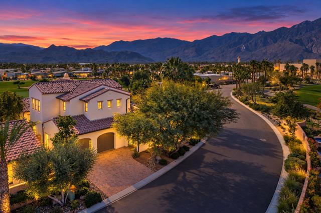 4244 Arcada Street, Palm Springs, CA 92262