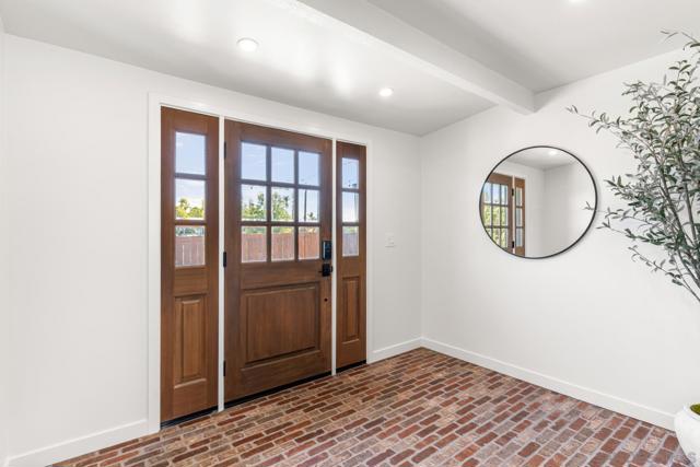 4141 Palomar Drive, Fallbrook CA: https://media.crmls.org/mediaz/8e22fc8c-1a8a-4f5d-aa5d-01068b116860.jpg