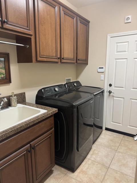 61722 Topaz Drive, La Quinta CA: https://media.crmls.org/mediaz/8e23499e-ecf1-4335-a495-c211bc5bafbe.jpg