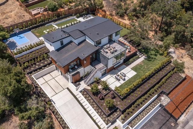 3964 Jefferson Avenue, Redwood City CA: https://media.crmls.org/mediaz/8e2387ad-1378-45dd-acaf-80efe0d588e4.jpg