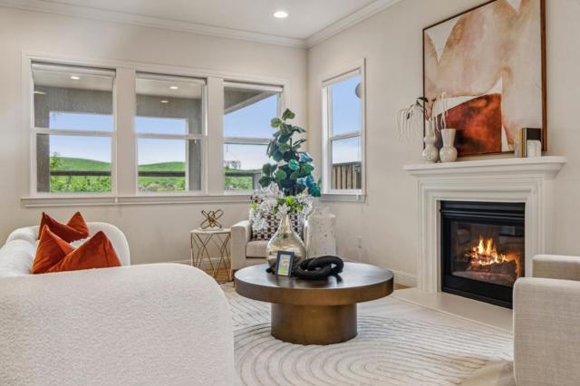 6052 Alpine Blue Drive, San Ramon CA: https://media.crmls.org/mediaz/8e246b52-8fdb-4b9f-bb0f-33b672ba7dbe.jpg