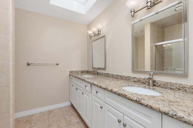 Image 14 of 29 For 6957 Sandpiper Place