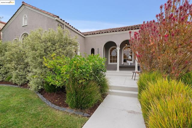 6232 Manoa St, Oakland CA: https://media.crmls.org/mediaz/8e25f55b-24b7-4050-a682-1530ce0d7752.jpg