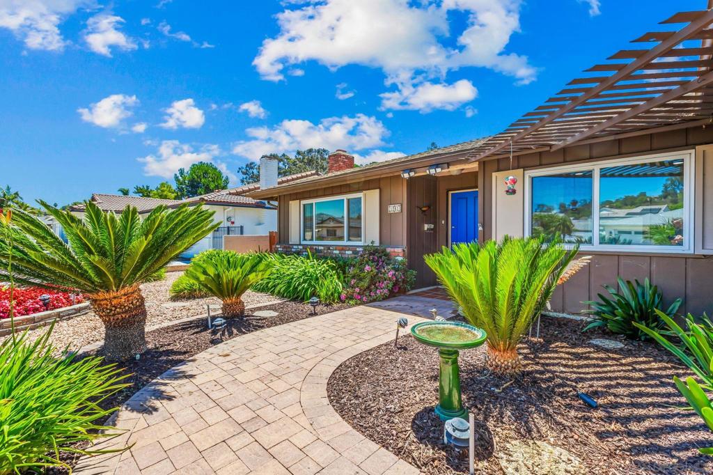 MLS #250043092SD image #7