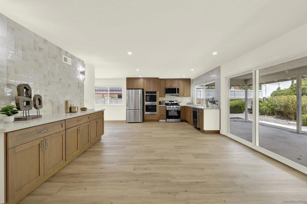 12621 Opimo Dr - photo 11
