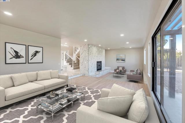 Image 20 of 60 For 4280 Hillview Dr