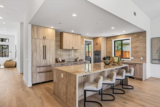 18645 Paseo Lado, Saratoga CA: https://media.crmls.org/mediaz/8e2a47fc-f787-4615-b4d5-d4d19b384c8f.jpg