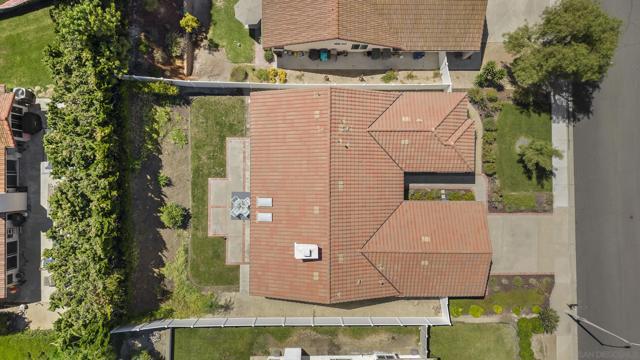 1458 Clark Court, Vista CA: https://media.crmls.org/mediaz/8e2b0410-e10f-4375-ab1a-72f300c670ce.jpg