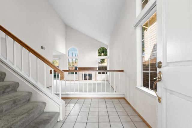 915 Kara Way, Campbell CA: https://media.crmls.org/mediaz/8e2b3ddb-215f-4f6e-8b76-fa3b3a276ba5.jpg