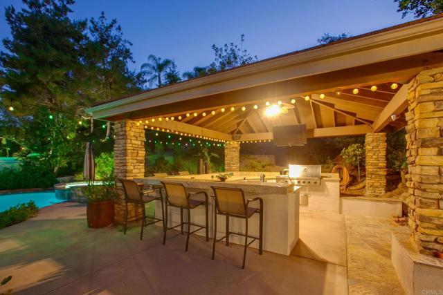 2209 Eucalyptus Ave, Escondido CA: https://media.crmls.org/mediaz/8e2b8e69-38b4-4e9f-8f82-c8cd095b5d26.jpg