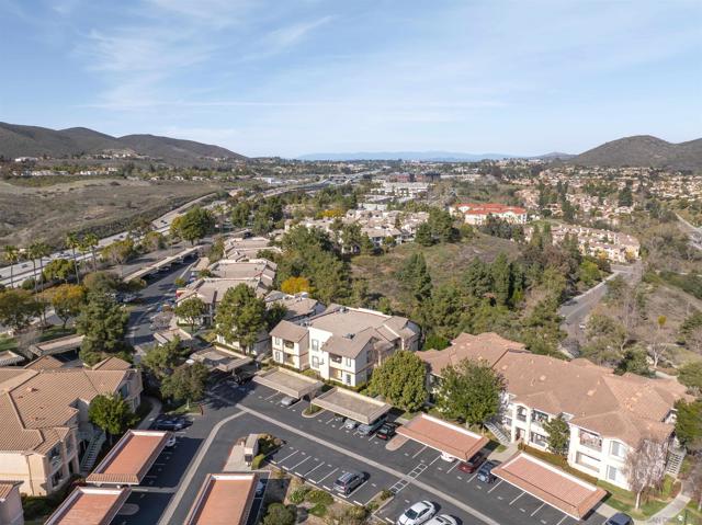 10820 Sabre Hill Dr, San Diego CA: https://media.crmls.org/mediaz/8e2bd9bd-e89d-4e9b-8e9c-426258f4d063.jpg