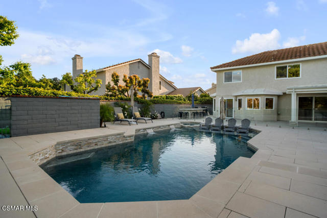 29504 Woodbrook Drive, Agoura Hills CA: https://media.crmls.org/mediaz/8e2bf538-7616-4b81-abd0-439cbb61c04f.jpg