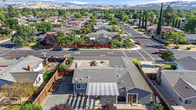 394 Encino, Livermore CA: https://media.crmls.org/mediaz/8e2c9a84-466a-4765-8489-a298e5239c1f.jpg