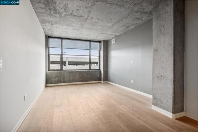 Image 7 of 33 For 311 2nd St  710