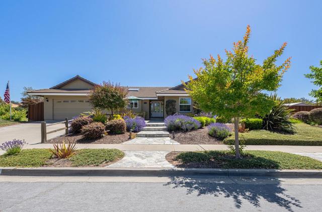 22470 Estoque Place, Salinas CA: https://media.crmls.org/mediaz/8e2e2210-c04d-4563-bf90-43ea3765eca7.jpg