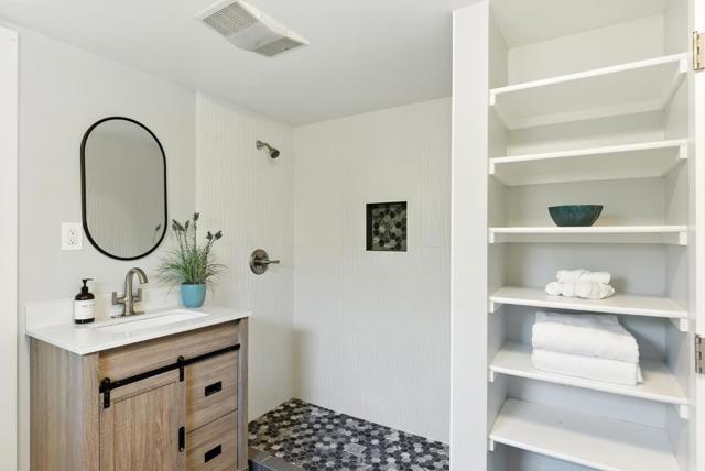 756 7th Avenue, Redwood City CA: https://media.crmls.org/mediaz/8e2f815d-5645-4374-bd27-e2c5ef151bcc.jpg