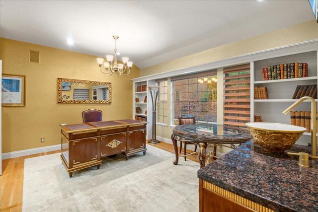 385 Atherton Way, Morgan Hill CA: https://media.crmls.org/mediaz/8e2fdf53-3f75-4857-8d3f-e30dfcf2a2c6.jpg