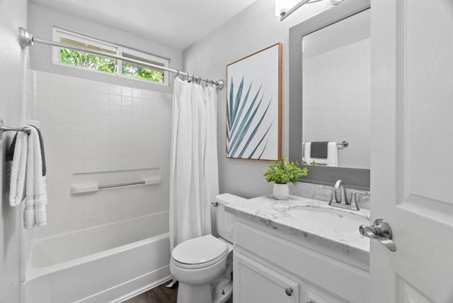 56 Lavender Court, Tracy CA: https://media.crmls.org/mediaz/8e3076be-05db-418e-b28b-6b402b39a77c.jpg