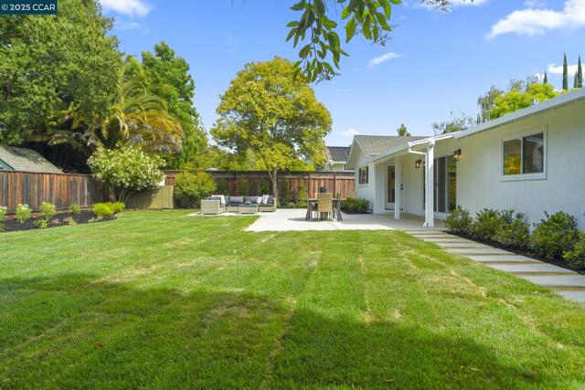 3715 Liscome Way, Concord CA: https://media.crmls.org/mediaz/8e30abdb-11b8-4815-8357-ee1d9b57c4c0.jpg