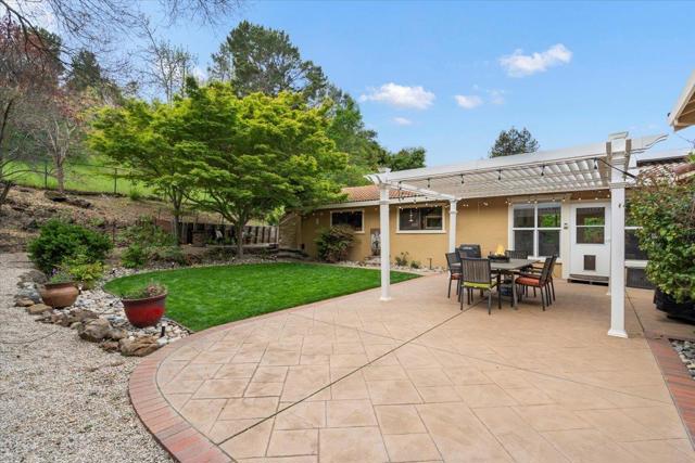 17441 Blue Jay Drive, Morgan Hill CA: https://media.crmls.org/mediaz/8e30c372-ca56-4af9-a01a-27aebb01c8e2.jpg
